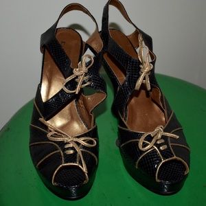 Sale Now $25 Bebe Leather Open Toe Platform Heel